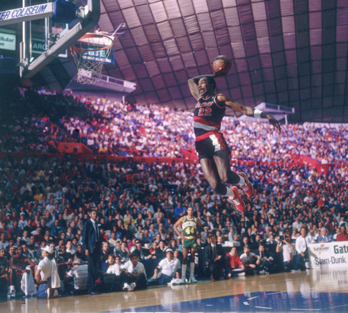 Clyde_Drexler_Dunk.jpg