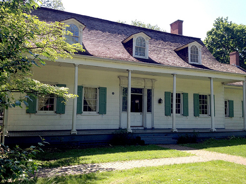 This is one of the oldest houses in Brooklyn. Its very old.