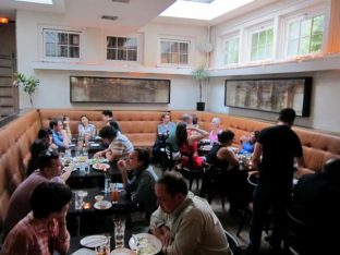 fort-greene-rental-apartments-no-7-brooklyn-barclays-bam-restaurants-seating-4