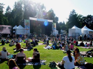 Outdoor Festival Etiquette