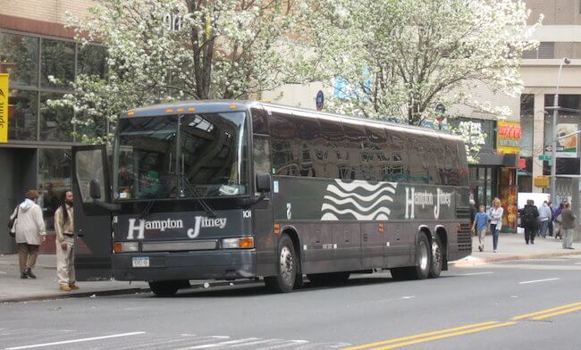 Hampton Jitney weekender hamptons vacation labor day