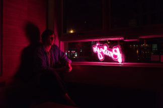 051115_BM_BillyJones_BabysAllRight_EbruYildiz_04