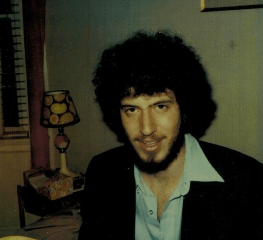 This guy would never party with the Wall Street Journal set.