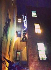 080515roofdangle