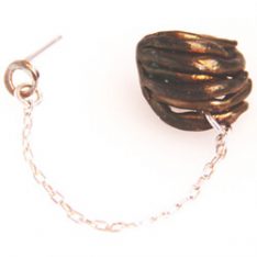 10 cradle ear cuff