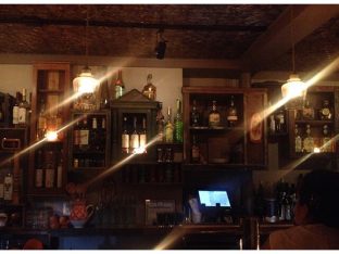 bar