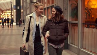 mistressamerica1-1600x900-c-default