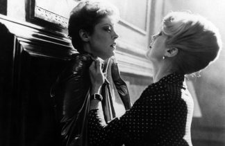 hunger-deneuve-sarandon-2