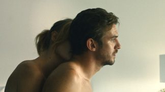 the-ticket-dan-stevens